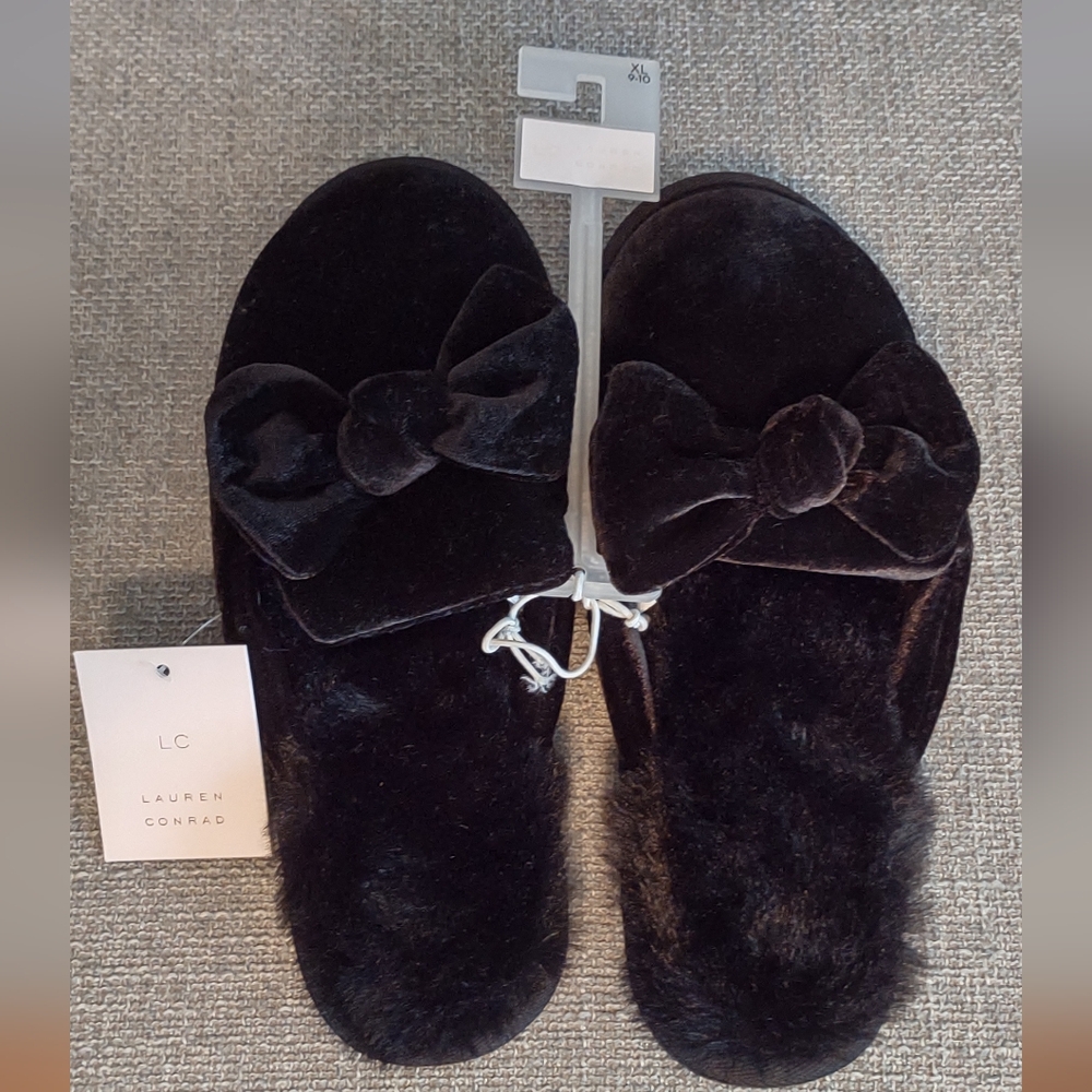 Firm Final price!*New LC scuff slippers(9-10)